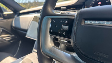 Land Rover Range Rover 3.0 D300 SE 4dr Auto Diesel Estate